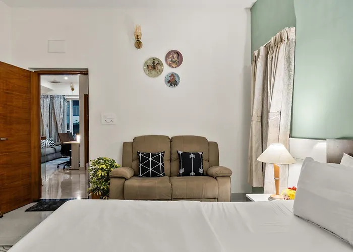 Gatsby 5Bhk Spacez Villa W/ Private Theatre