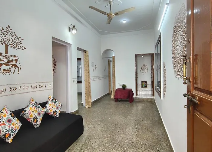 Casa De Familia - 2Bhk Near Manyata Tech Park & Aster Cmi Hospital